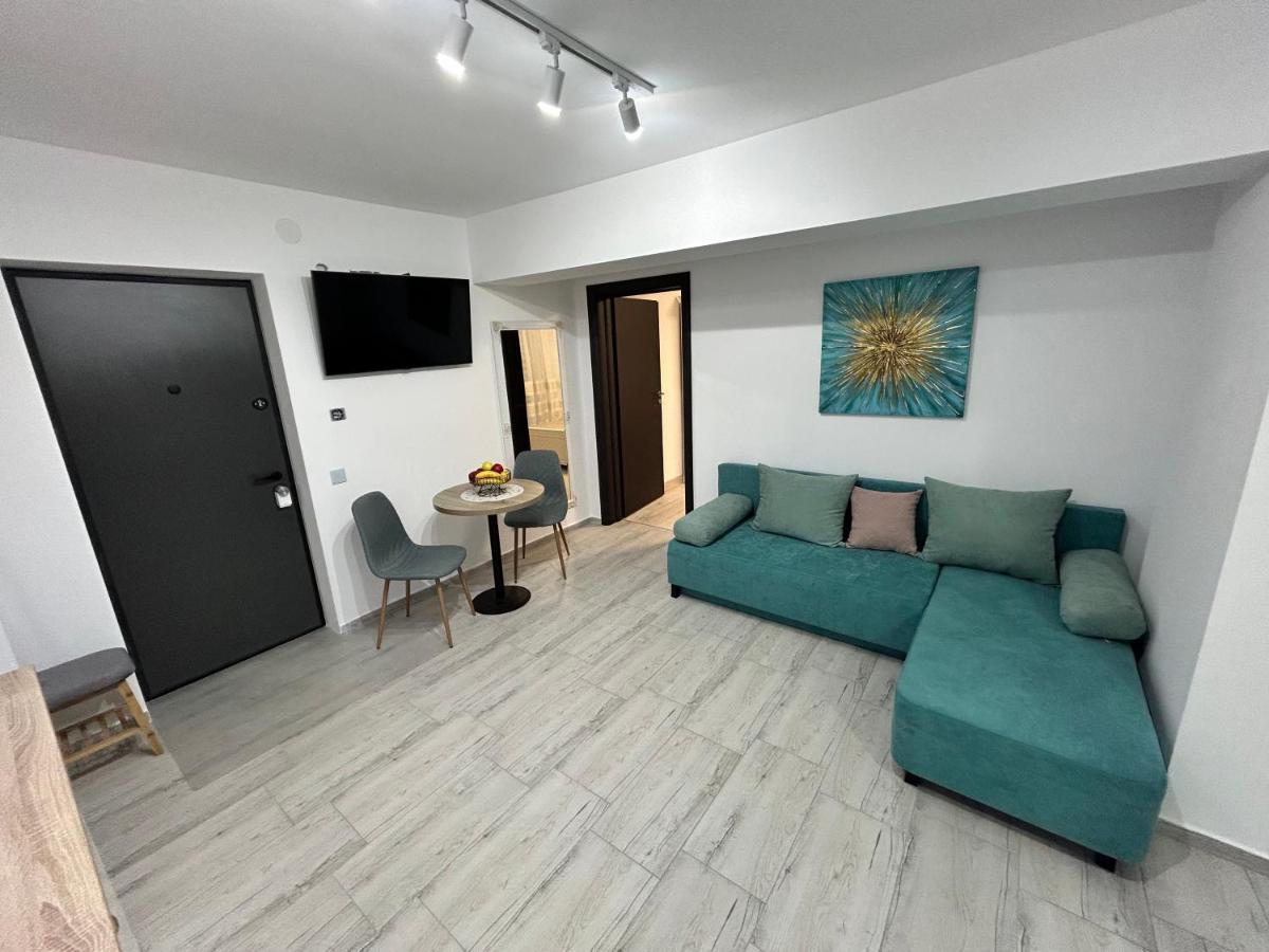 1 Mai - Luxury Park - Self Check-in - Private Parking - 2 Apartment *
